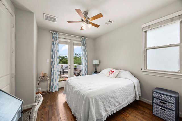 1616 Wrenwood Lakes, Houston, TX 77043