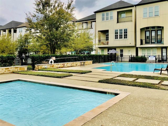 1616 Wrenwood Lakes, Houston, TX 77043