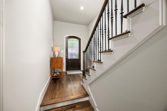 1616 Wrenwood Lakes, Houston, TX 77043