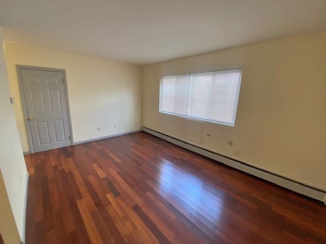 17 Winter Street 8, Boston, MA 02122