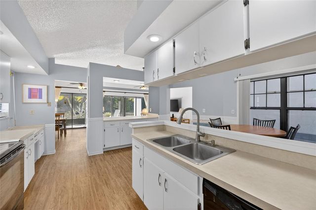 205 LINGER LANE, Sun City Center, FL 33573