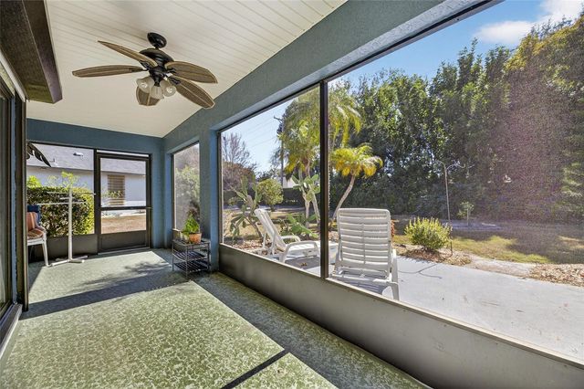 205 LINGER LANE, Sun City Center, FL 33573