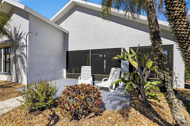 205 LINGER LANE, Sun City Center, FL 33573