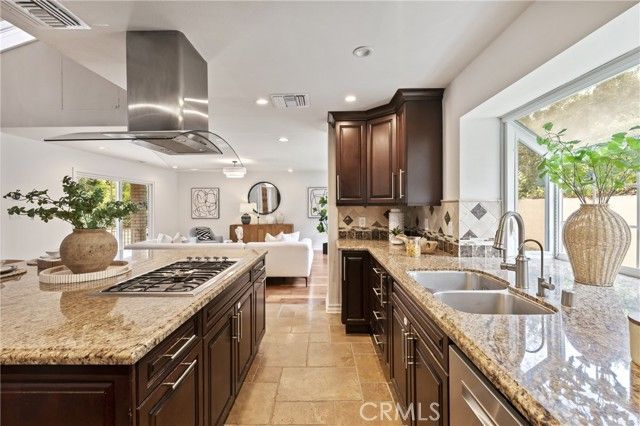 3160 Sepulveda, Sherman Oaks, CA 91403