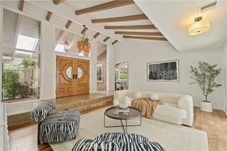 3160 Sepulveda, Sherman Oaks, CA 91403