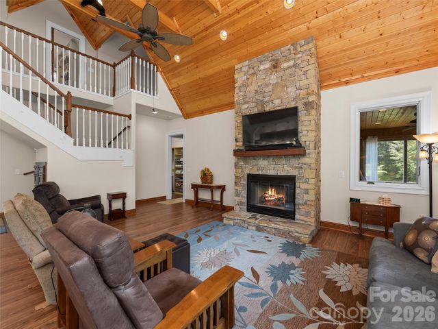 40 Shining Rock Drive, Canton, NC 28716