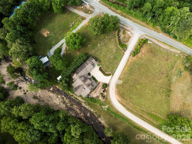 40 Shining Rock Drive, Canton, NC 28716