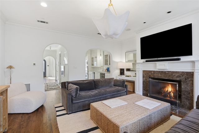 4714 Dexter Avenue, Fort Worth, TX 76107