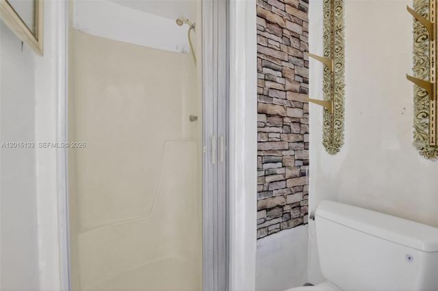 3048 E Sunrise Lakes Dr 220, Sunrise, FL 33322