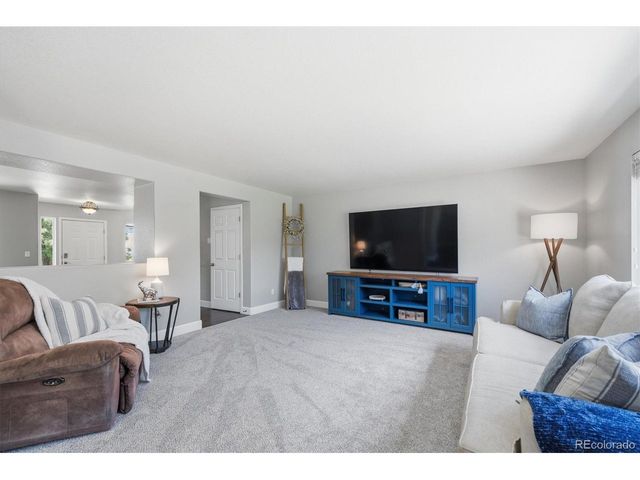 7248 Eagle Rock Dr, Littleton, CO 80125