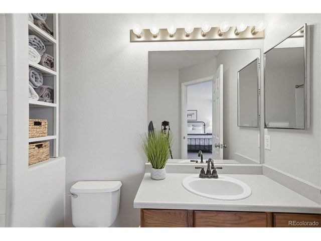 7248 Eagle Rock Dr, Littleton, CO 80125