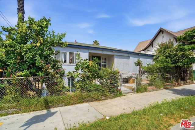 117 N St Louis Street, Los Angeles, CA 90033