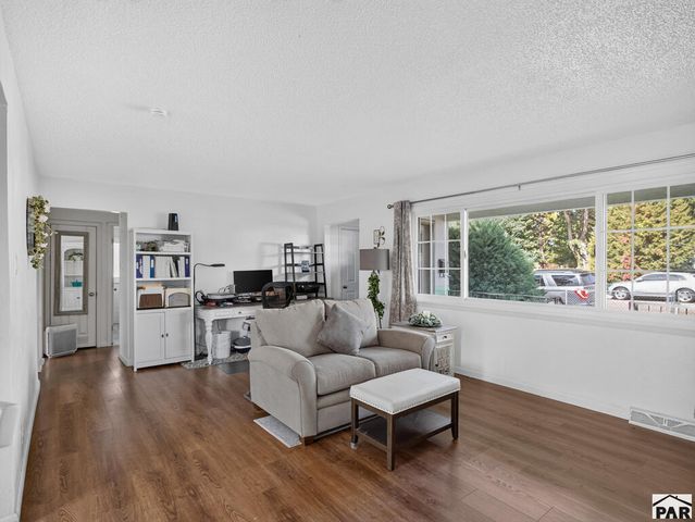 2120 W 31st St, Pueblo, CO 81008