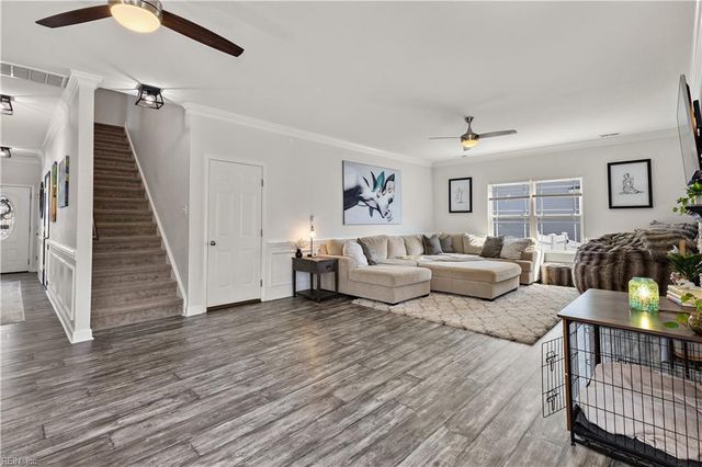 38 Thomas Nelson DR, Hampton, VA 23666