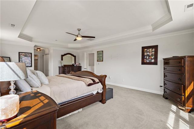 38 Thomas Nelson DR, Hampton, VA 23666