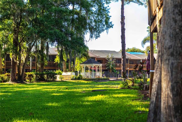 2158 TARPON LANDINGS DRIVE, Tarpon Springs, FL 34688