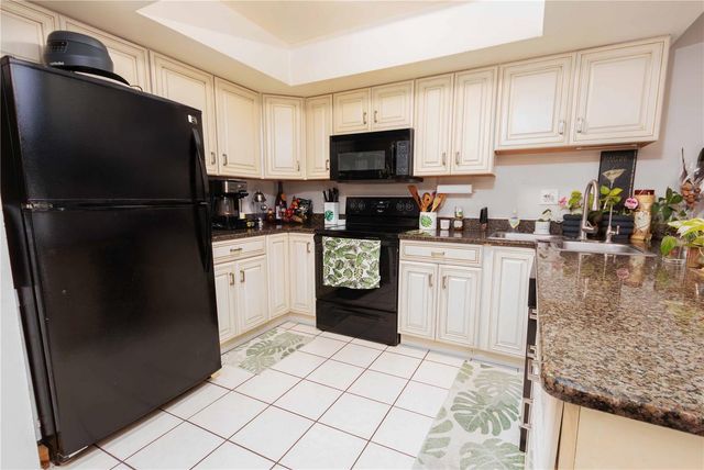 2158 TARPON LANDINGS DRIVE, Tarpon Springs, FL 34688