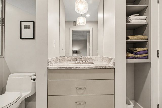 430 S Main Street, Ann Arbor, MI 48104