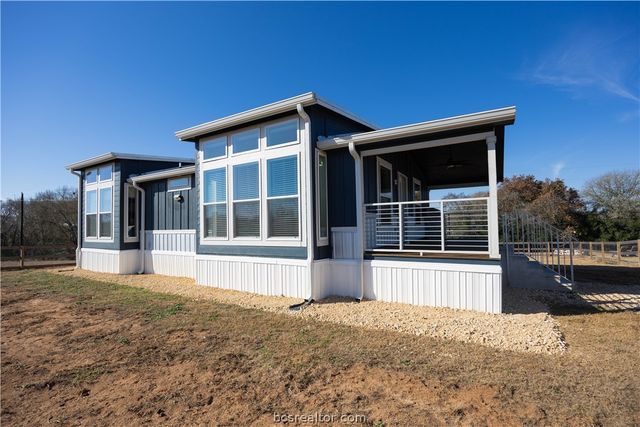 3039 County Road 205, Caldwell, TX 77836