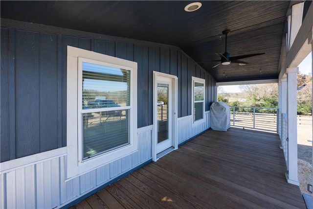 3039 County Road 205, Caldwell, TX 77836