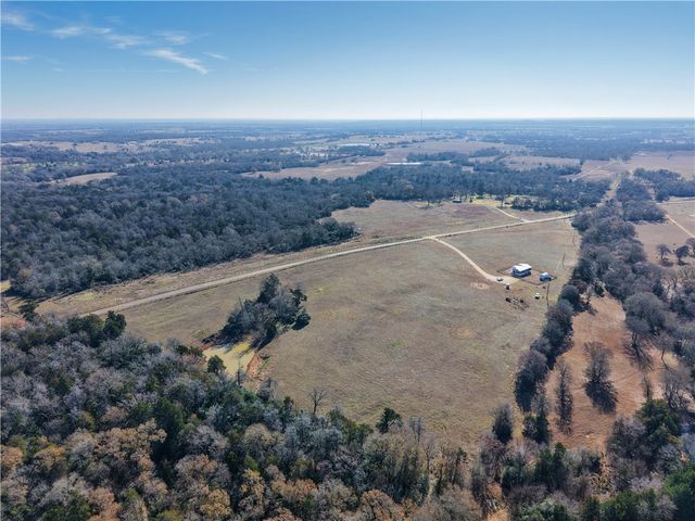 3039 County Road 205, Caldwell, TX 77836