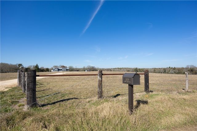 3039 County Road 205, Caldwell, TX 77836