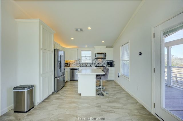 3039 County Road 205, Caldwell, TX 77836