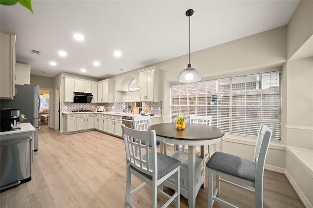 14219 Swallowfield Drive, Houston, TX 77077