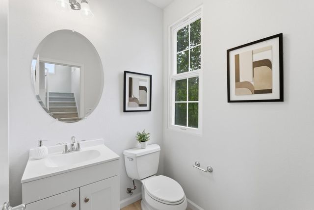 247 Peppermint Tree Terrace 5, Sunnyvale, CA 94086