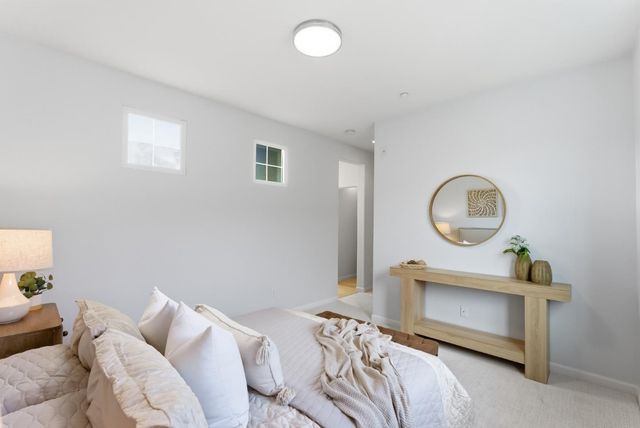 247 Peppermint Tree Terrace 5, Sunnyvale, CA 94086