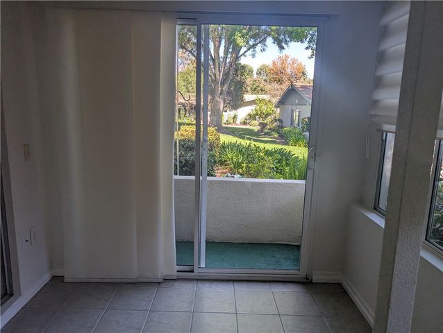 475 Calle Cadiz D, Laguna Woods, CA 92637