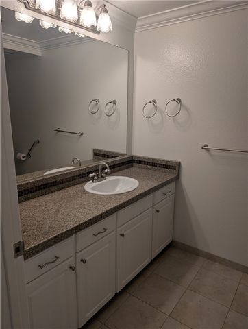 475 Calle Cadiz D, Laguna Woods, CA 92637