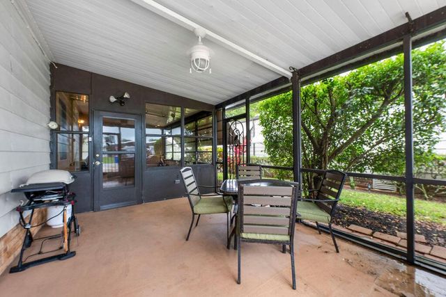 7894 SE Saratoga Drive E, Hobe Sound, FL 33455