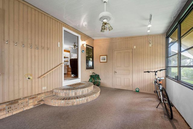 7894 SE Saratoga Drive E, Hobe Sound, FL 33455