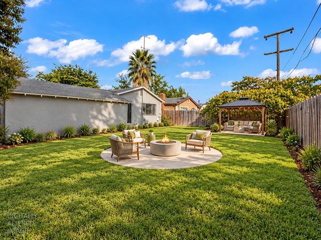 2124 Pock Ln, Stockton, CA 95205