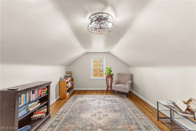 17912 Lomond Boulevard, Shaker Heights, OH 44122