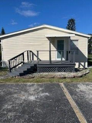 35250 SW 177th Court 182, Homestead, FL 33034