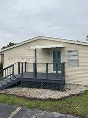 35250 SW 177th Court 182, Homestead, FL 33034
