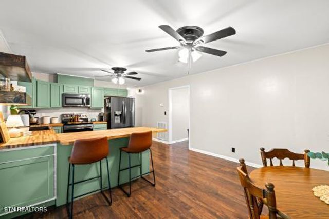 3025 Meadowview Drive, Kingston, TN 37763