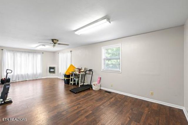 3025 Meadowview Drive, Kingston, TN 37763