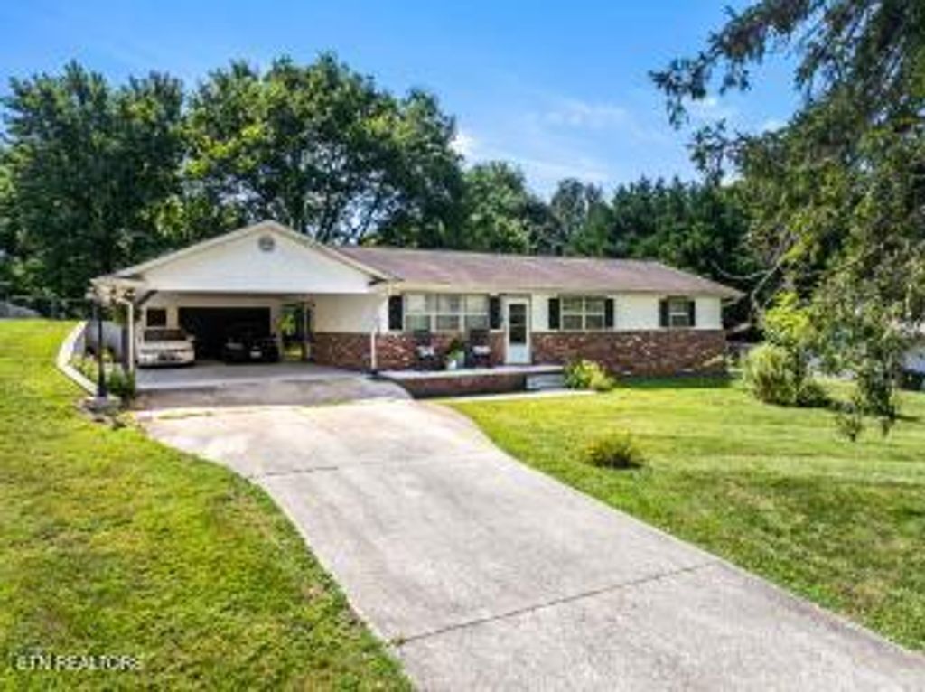 3025 Meadowview Drive, Kingston, TN 37763