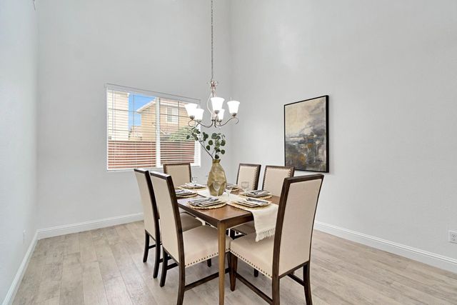 1776 Whiteash Avenue, Clovis, CA 93619