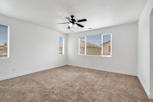 1776 Whiteash Avenue, Clovis, CA 93619