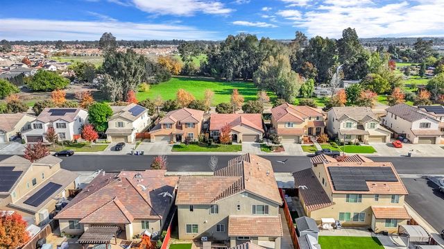 1776 Whiteash Avenue, Clovis, CA 93619