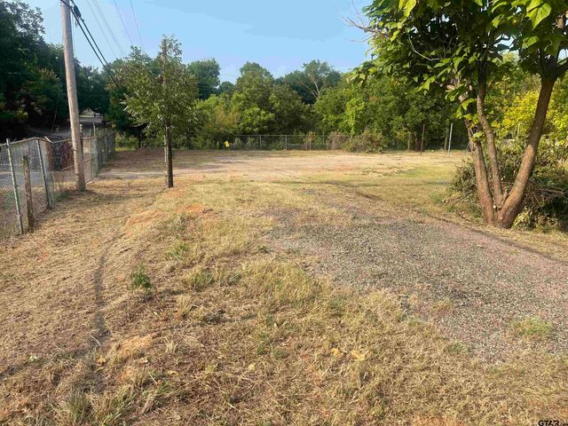 512 S JOHNSON, Mineola, TX 75773