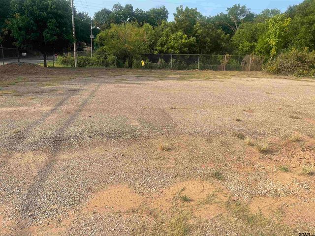 512 S JOHNSON, Mineola, TX 75773