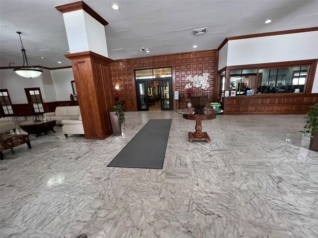 3505 S Ocean Dr 318, Hollywood, FL 33019