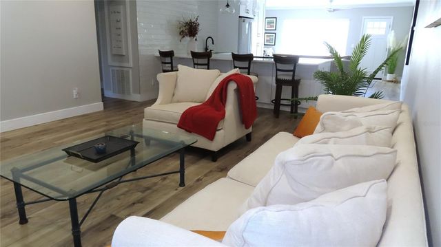 2221 SWEDISH DRIVE 17, Clearwater, FL 33763