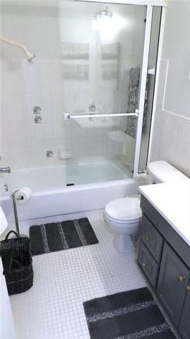 2221 SWEDISH DRIVE 17, Clearwater, FL 33763