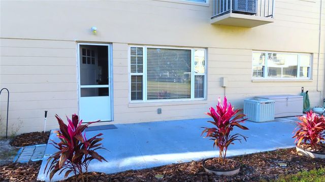 2221 SWEDISH DRIVE 17, Clearwater, FL 33763